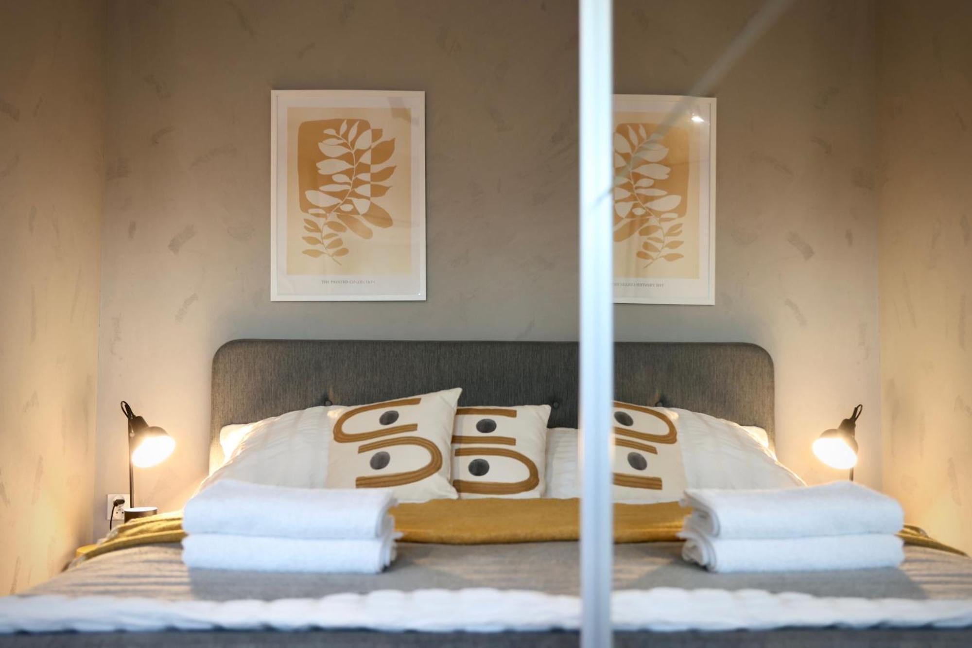 Capital Towers Scenique Apartment Rzeszow Ngoại thất bức ảnh